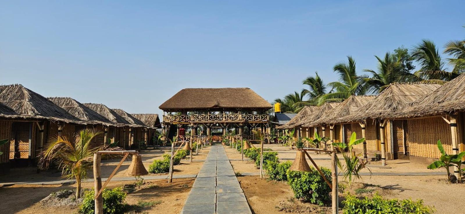 The King On The Rocks Resort Hampi Εξωτερικό φωτογραφία