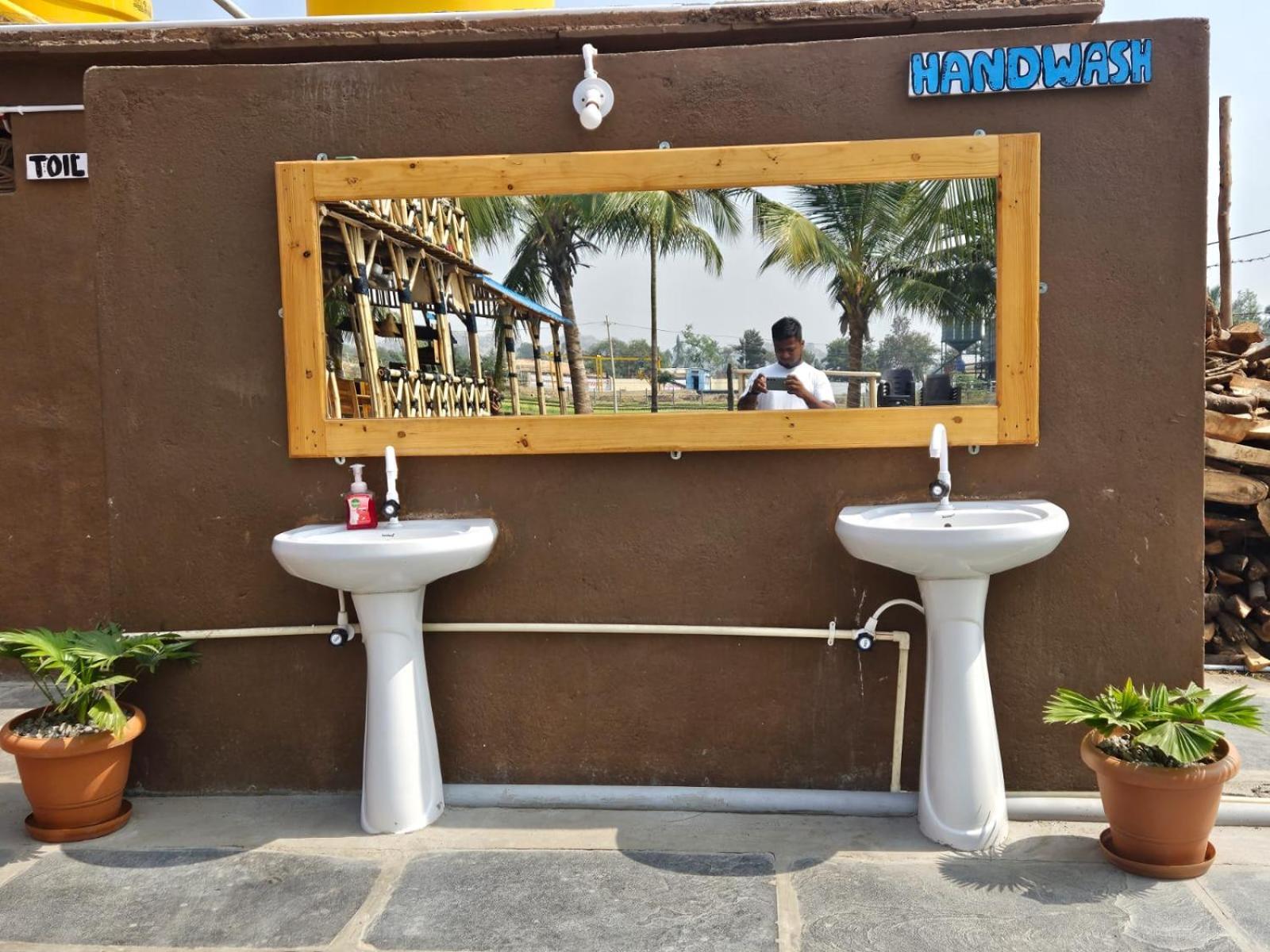 The King On The Rocks Resort Hampi Εξωτερικό φωτογραφία