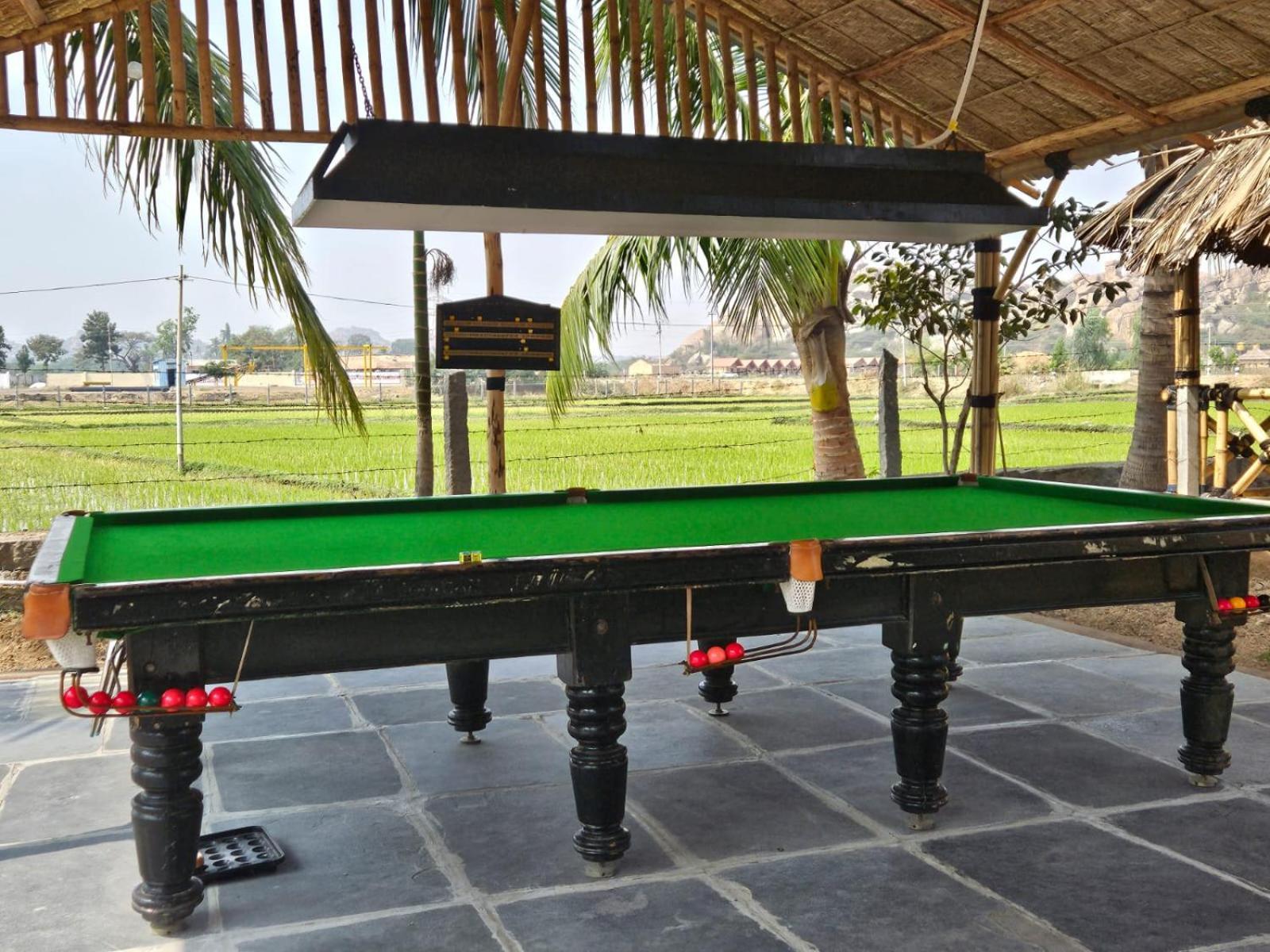The King On The Rocks Resort Hampi Εξωτερικό φωτογραφία